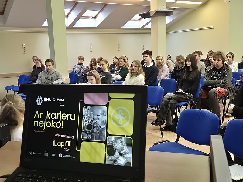 Latvijas jaunieši ar karjeru nejoko – “Ēnu diena” LU CFI 